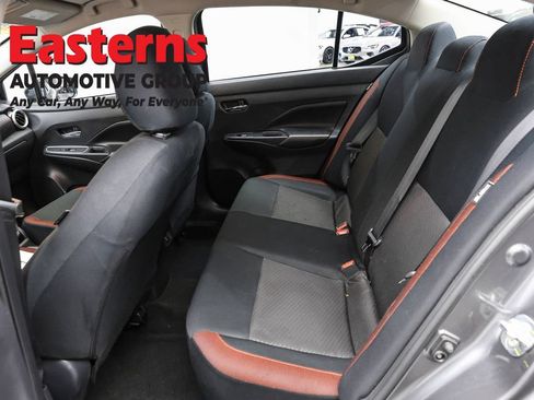 Used 2024 Nissan Versa SR FWD image 20