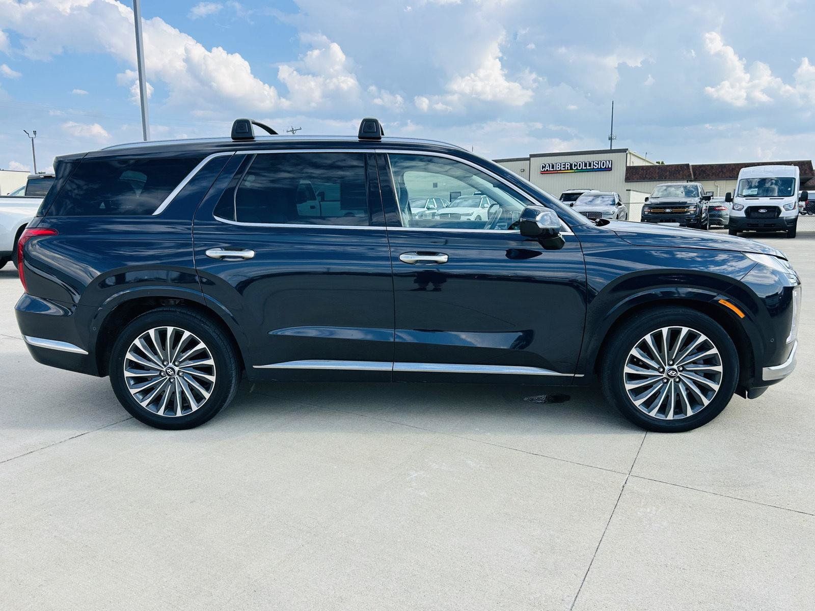 Used 2024 Hyundai Palisade Calligraphy AWD/4WD image 47