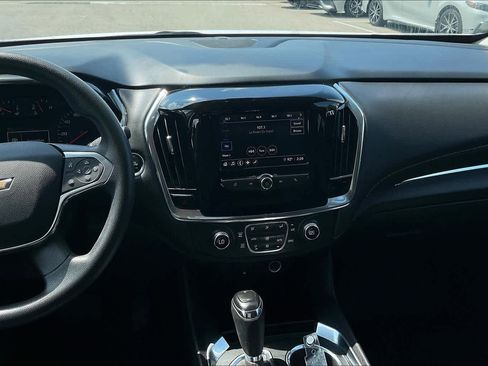 Used 2020 Chevrolet Traverse LS FWD image 7