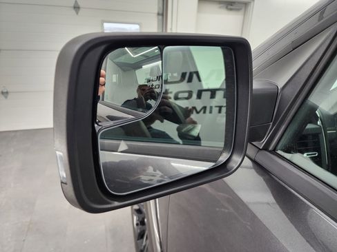 Used 2025 RAM 1500 Limited image 38