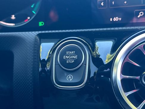 Used 2022 Mercedes-Benz CLA 250 image 20