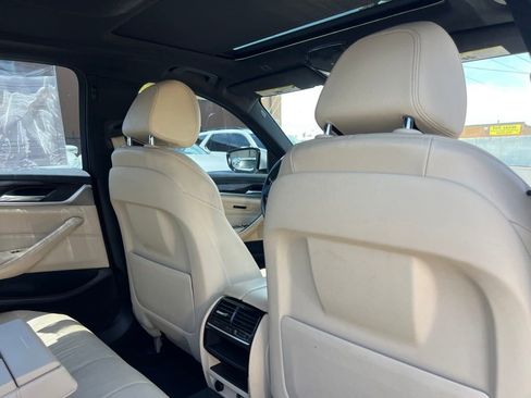 Used 2017 BMW 530i RWD image 24