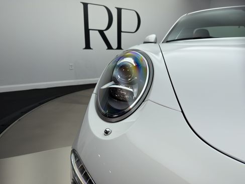Used 2013 Porsche 911 Carrera S RWD image 13