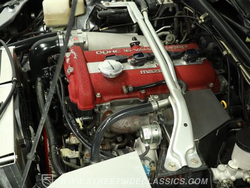 Used 2004 MAZDA MX-5 Miata MAZDASPEED RWD image 31