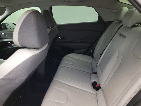 Used 2021 Hyundai Elantra Limited w/ Cargo Package FWD image 18