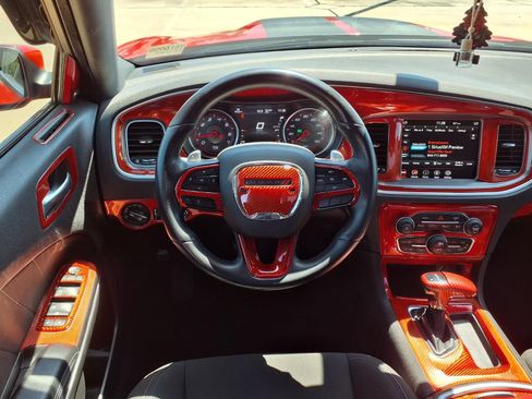Used 2022 Dodge Charger R/T RWD image 16