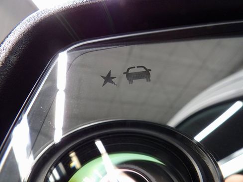 Used 2024 Chevrolet Silverado 1500 ZR2 image 73