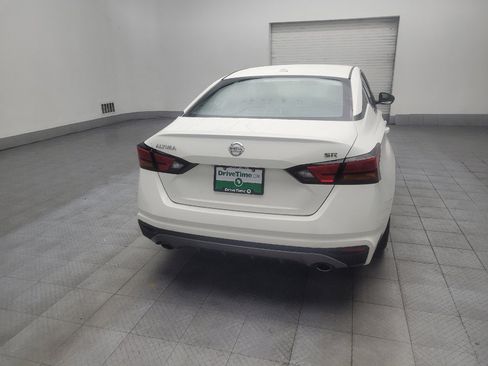 Used 2019 Nissan Altima 2.5 SR FWD image 7