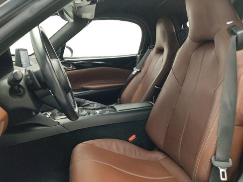 Used 2019 MAZDA MX-5 Miata Grand Touring image 17