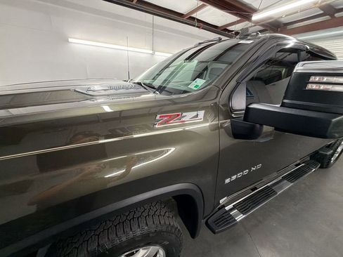 Used 2022 Chevrolet Silverado 2500 LTZ AWD/4WD image 30