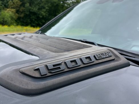 Used 2021 RAM 1500 Laramie w/ Night Edition AWD/4WD image 34