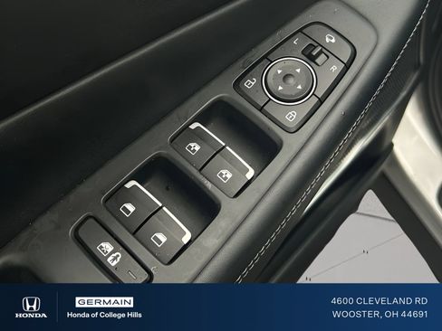 Used 2021 Hyundai Santa Fe Limited AWD/4WD image 14