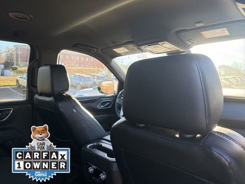 Used 2024 GMC Yukon SLE w/ Gmc Pro Safety Plus Package image 15