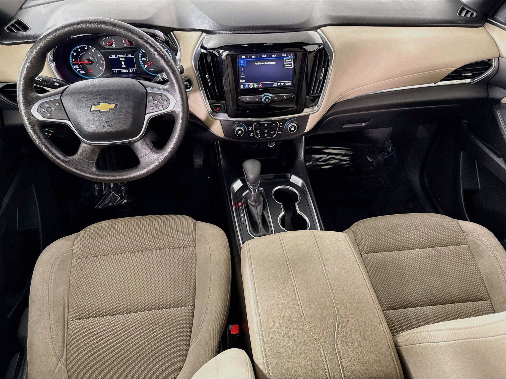 Used 2022 Chevrolet Traverse LS w/ LPO, Cargo Package FWD image 25