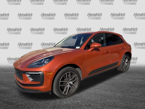 Used 2024 Porsche Macan Turbo AWD/4WD image 5