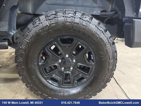 Used 2018 Jeep Wrangler Unlimited Willys Wheeler image 29