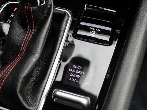 Used 2022 Jeep Compass Trailhawk w/ Sun and Sound Group image 10