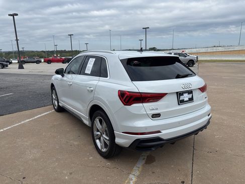 Used 2021 Audi Q3 2.0T Premium w/ Convenience Package image 5
