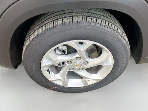 New 2026 Chevrolet Trax LS w/ LS Convenience Package image 30