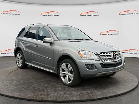 Used 2010 Mercedes-Benz ML 350 4MATIC image 5