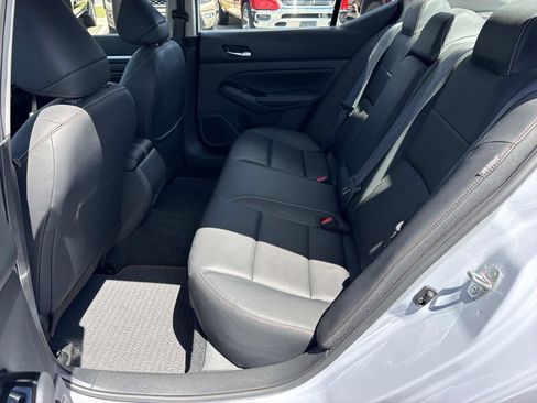 Used 2023 Nissan Altima 2.5 SR w/ SR Premium Package FWD image 28