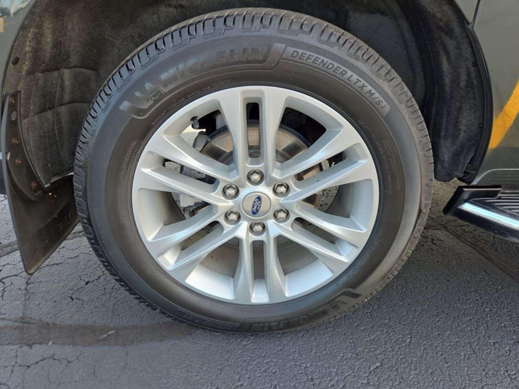 Used 2022 Ford Expedition Max XLT AWD/4WD image 19