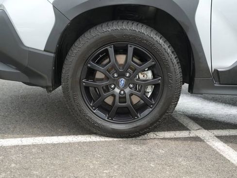 Used 2024 Subaru Crosstrek 2.5i Wilderness w/ Crosstrek Mirror Package AWD/4WD image 11