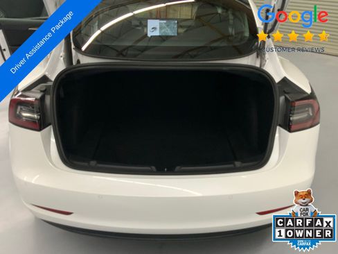 Used 2021 Tesla Model 3 Standard Range Plus image 18
