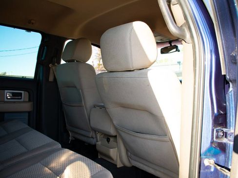 Used 2011 Ford F150 XLT w/ XLT Chrome Pkg image 38