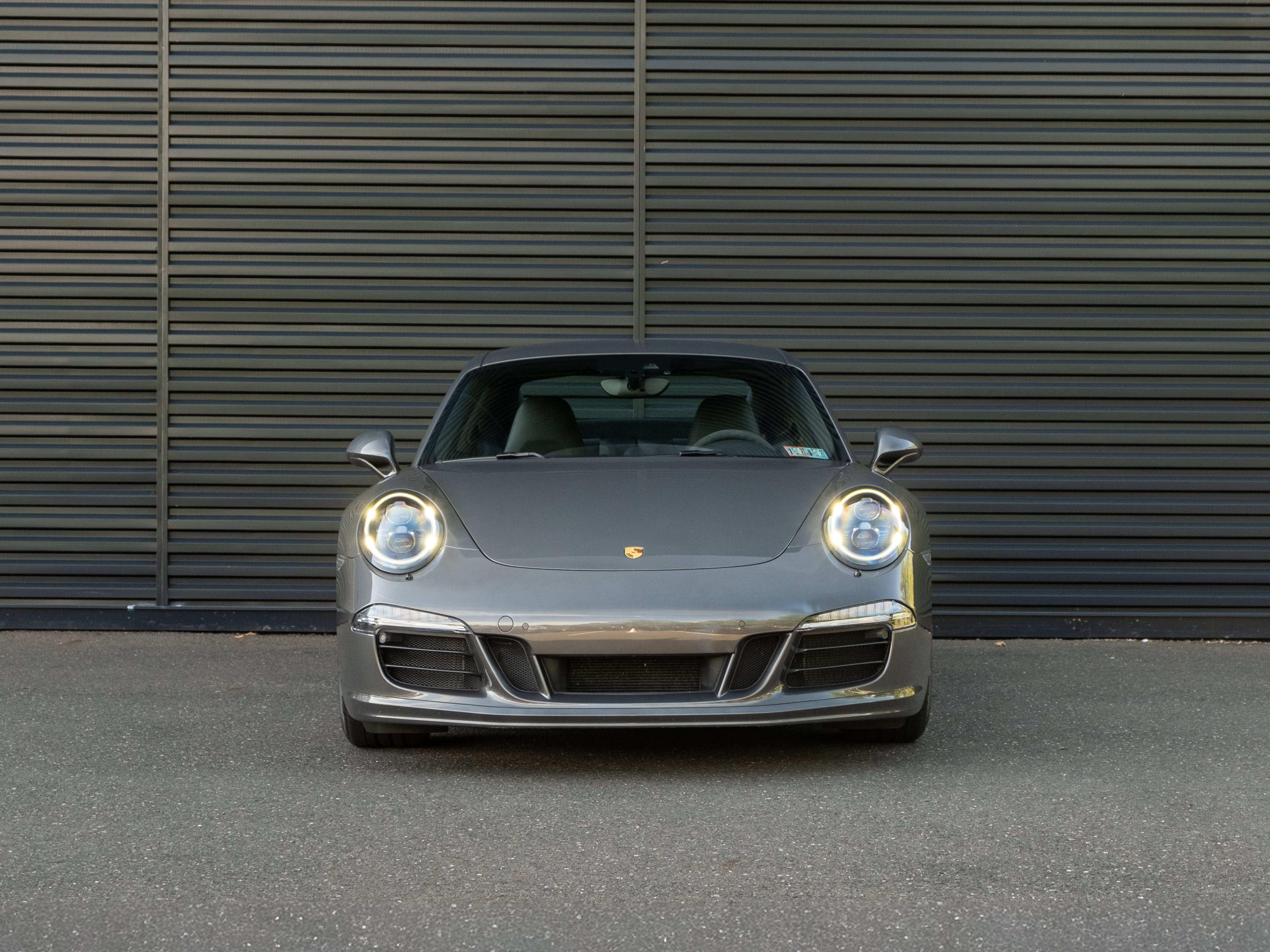 Certified 2016 Porsche 911 Carrera GTS RWD image 11