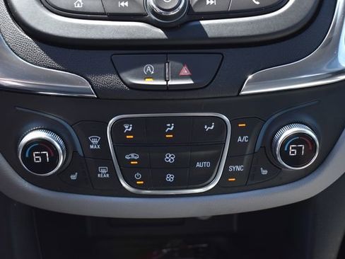 Used 2024 Chevrolet Equinox LT AWD/4WD image 28