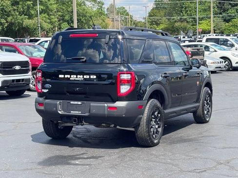 Used 2025 Ford Bronco Sport Badlands AWD/4WD image 17