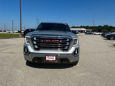 Used 2022 GMC Sierra 1500 SLT w/ SLT Premium Package AWD/4WD image 3