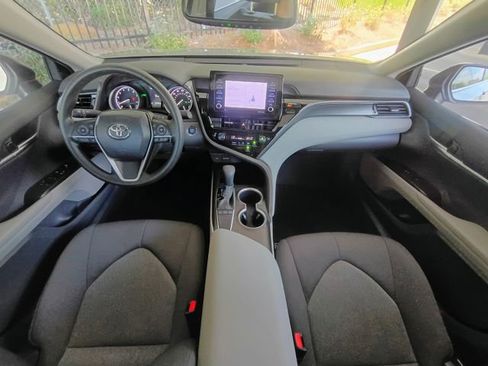 Used 2024 Toyota Camry LE w/ Convenience Package FWD image 40