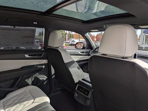 New 2026 Volkswagen Atlas Cross Sport SEL Premium R-Line image 38