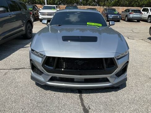 Used 2025 Ford Mustang GT Premium RWD image 2