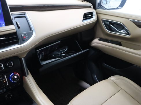 Used 2022 Chevrolet Tahoe Premier RWD image 26