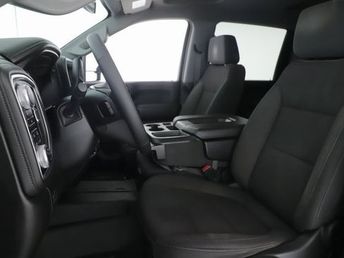 Used 2021 GMC Sierra 2500 SLE w/ SLE Value Package; image 16