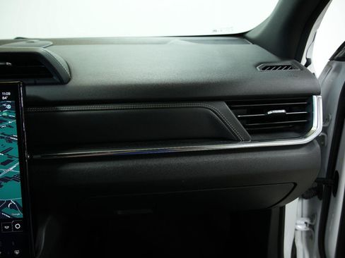Used 2026 GMC Terrain Elevation AWD/4WD image 23