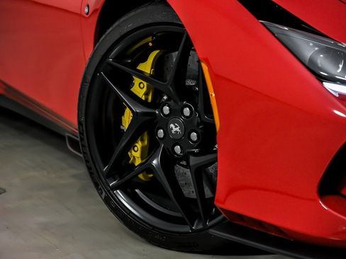 Used 2022 Ferrari F8 Tributo RWD image 4
