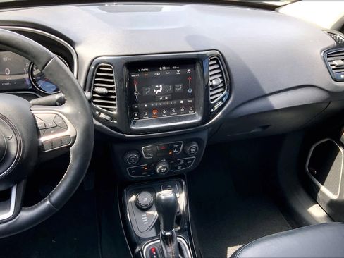 Used 2017 Jeep Compass Limited image 6