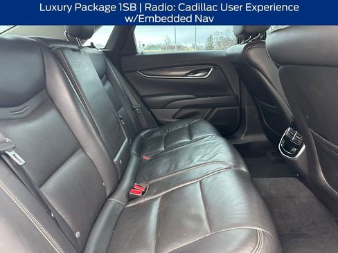 Used 2018 Cadillac XTS Luxury image 12