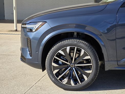 New 2026 Volvo XC90 B6 Ultra w/ Protection Package Premier image 11