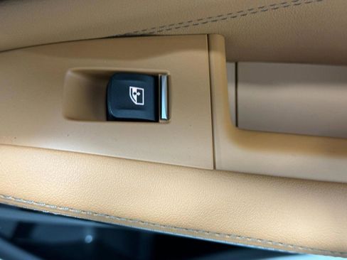 New 2026 BMW X5 xDrive40i w/ Executive Package image 23