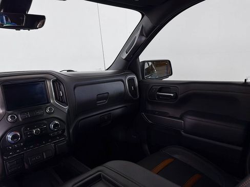 Used 2020 GMC Sierra 1500 AT4 w/ AT4 Premium Package AWD/4WD image 22
