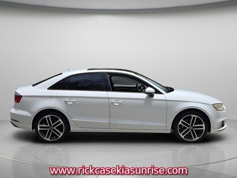 Used 2018 Audi A3 2.0T Premium w/ Convenience Package FWD image 4