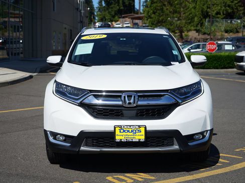 Used 2019 Honda CR-V Touring image 2