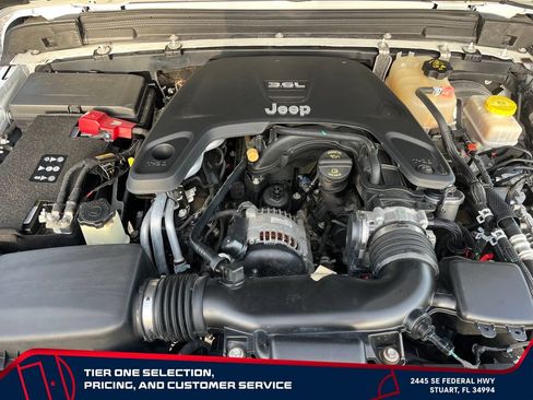 Used 2020 Jeep Wrangler Unlimited Rubicon AWD/4WD image 29