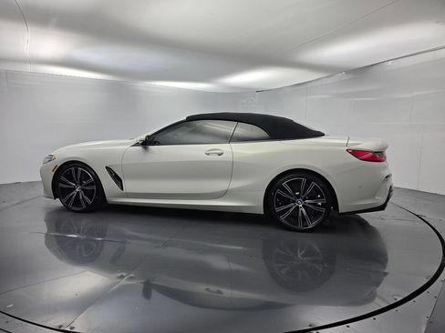 Used 2022 BMW 840i Convertible w/ Comfort Seating Package RWD image 8