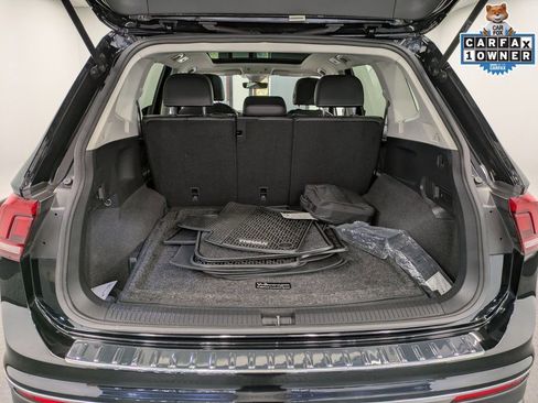 Used 2023 Volkswagen Tiguan SE image 25